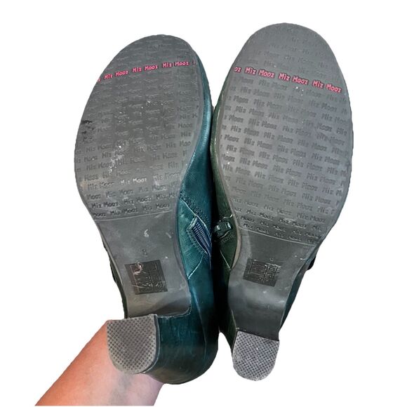 Mix Mooz Maya Green Leather Button Heeled Booties Retro Whimsical Boho Size 8 - Picture 8 of 10